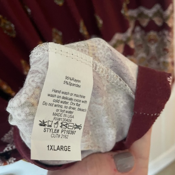 NWOT Be Stage Tunic Top 1X - Picture 5 of 5